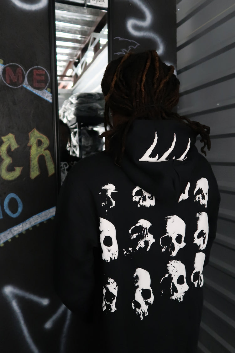 Black “777 $kull”
